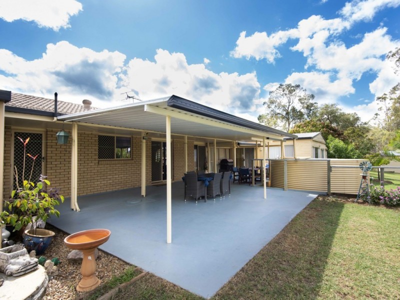 24 Hannant Road, Hatton Vale QLD 4341