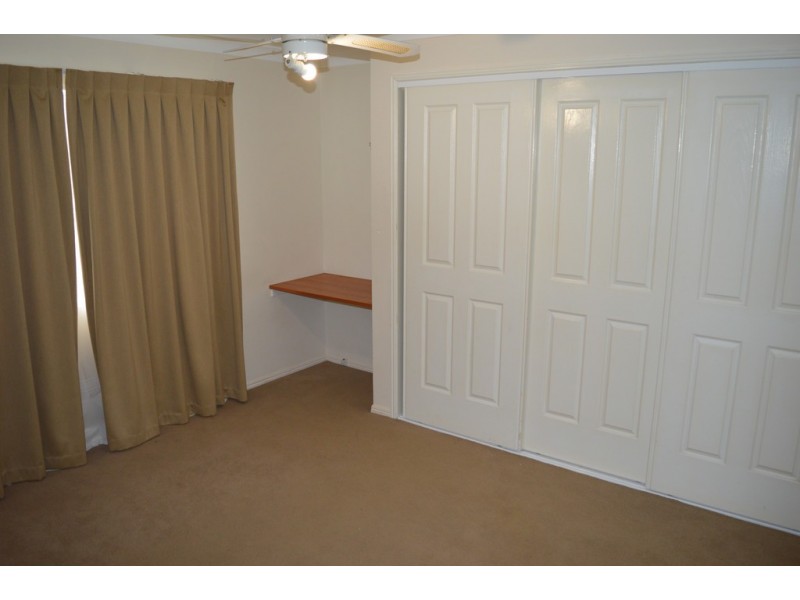 100 Lakes Drive, Laidley Heights QLD 4341