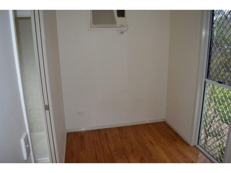 100 Lakes Drive, Laidley Heights QLD 4341