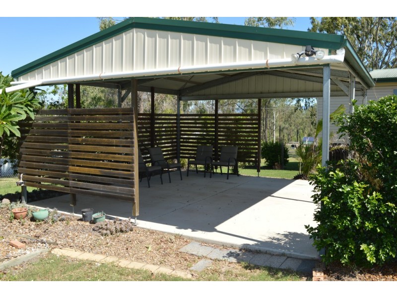 100 Lakes Drive, Laidley Heights QLD 4341