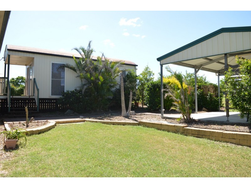 100 Lakes Drive, Laidley Heights QLD 4341