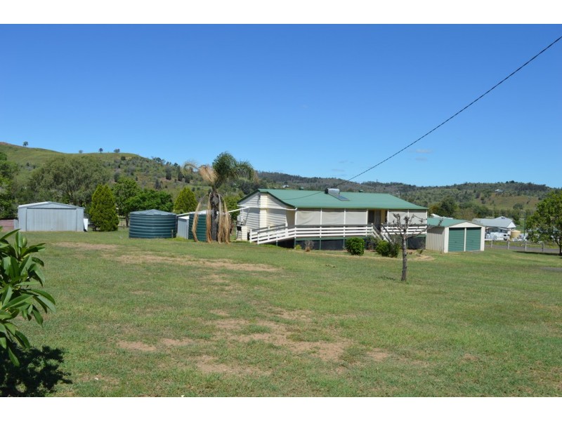 24 Hill Road, Plainland QLD 4341