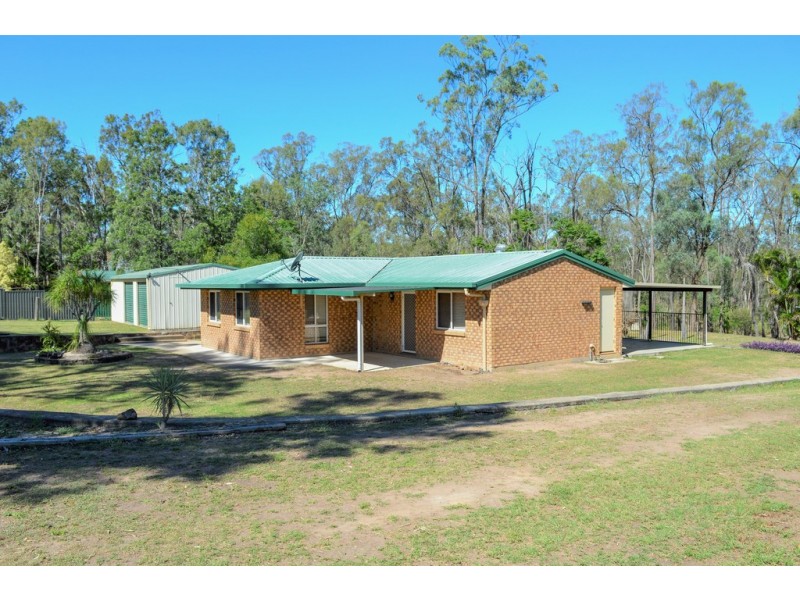 107 Lakes Drive, Laidley Heights QLD 4341