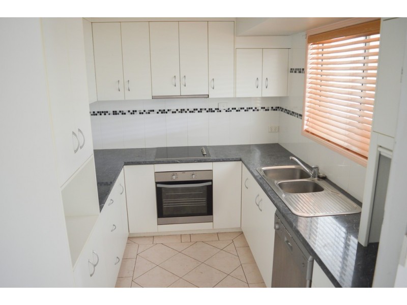 107 Lakes Drive, Laidley Heights QLD 4341