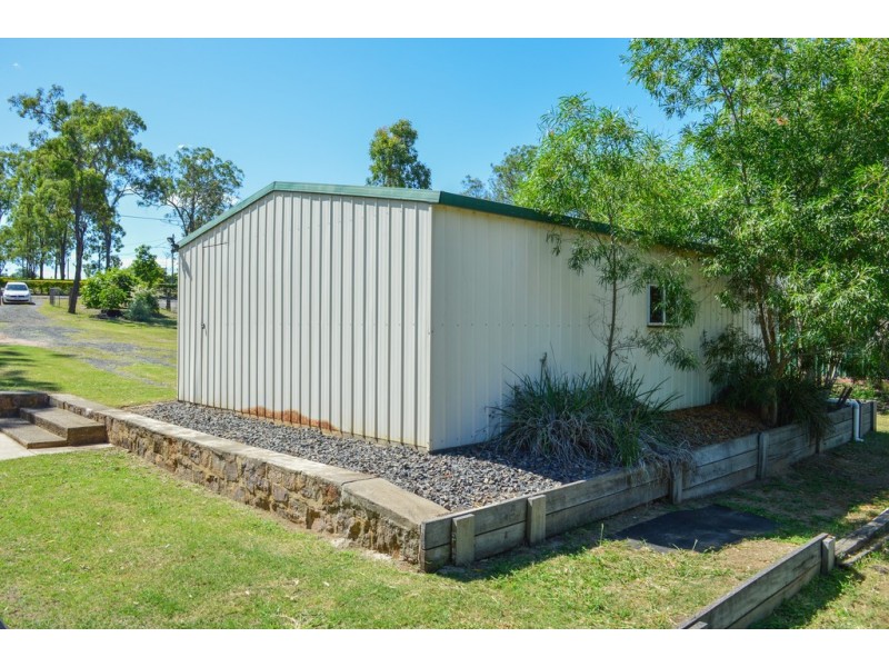 107 Lakes Drive, Laidley Heights QLD 4341
