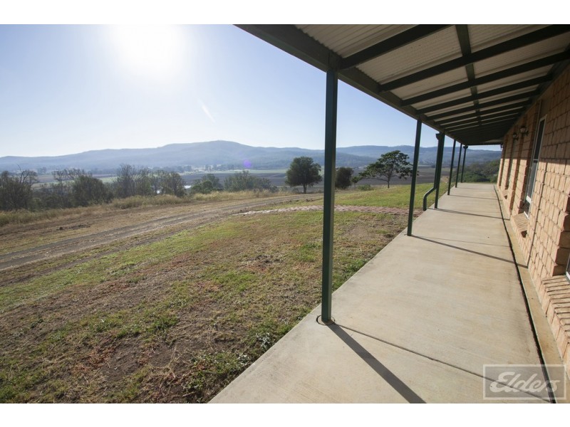 4 Simpson Drive, Mulgowie QLD 4341