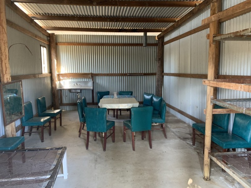 4 Simpson Drive, Mulgowie QLD 4341