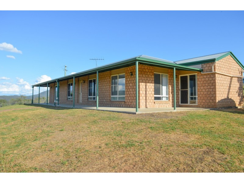 4 Simpson Drive, Mulgowie QLD 4341