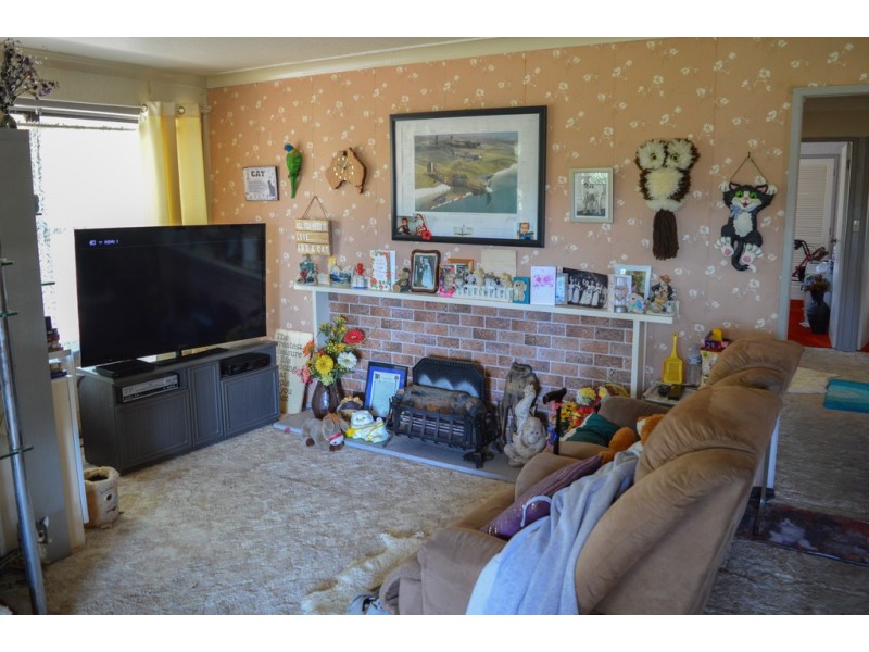 4 Harvey Road, Forest Hill QLD 4342