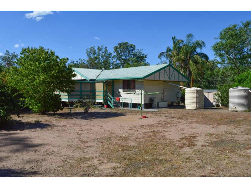 4 Harvey Road, Forest Hill QLD 4342