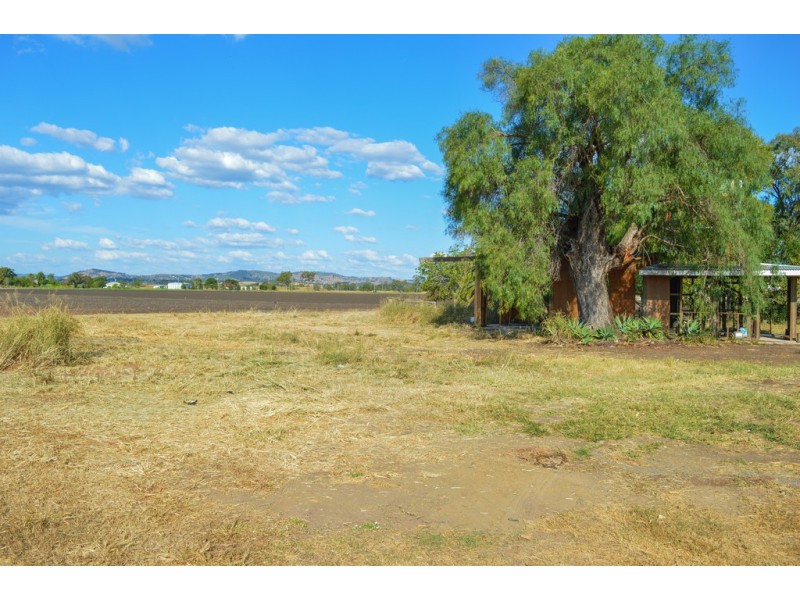4 Moroney Road, Crowley Vale QLD 4342