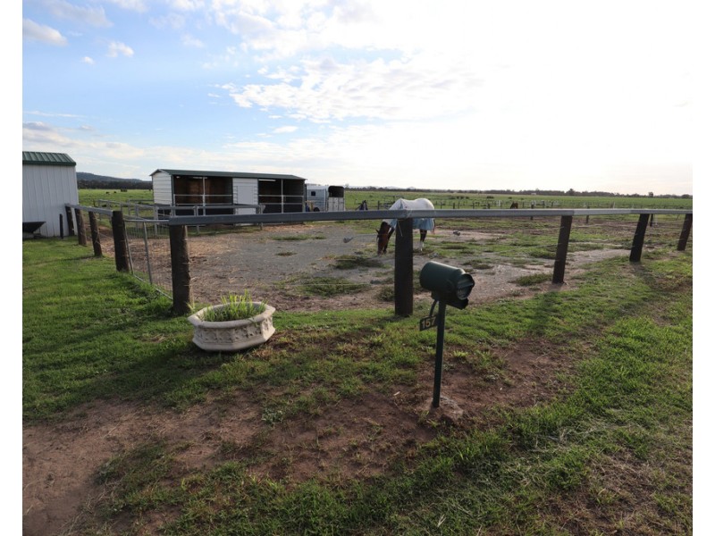 157 Jendra Road, Coolana QLD 4311