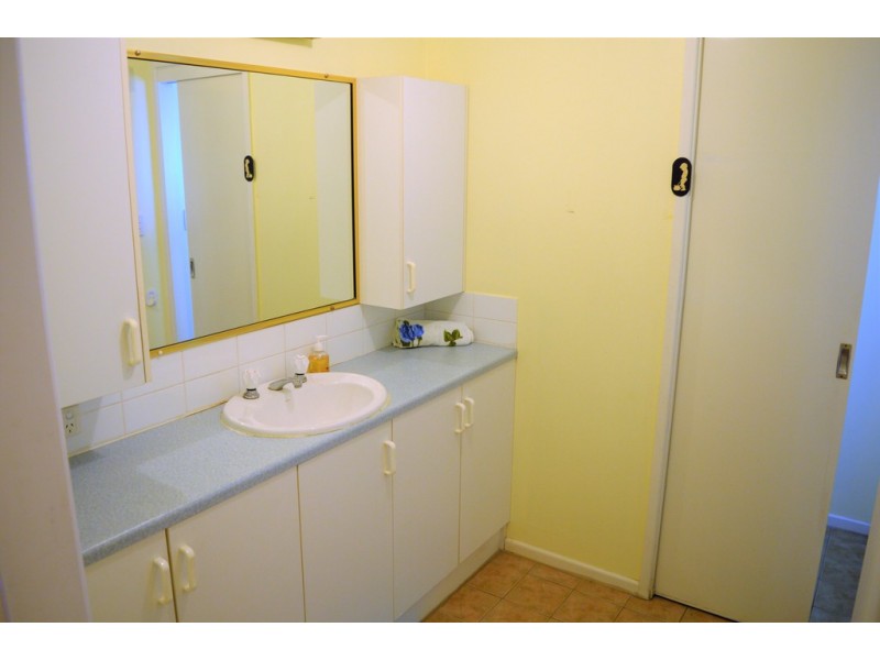 92 Lakes Dr, Laidley Heights QLD 4341
