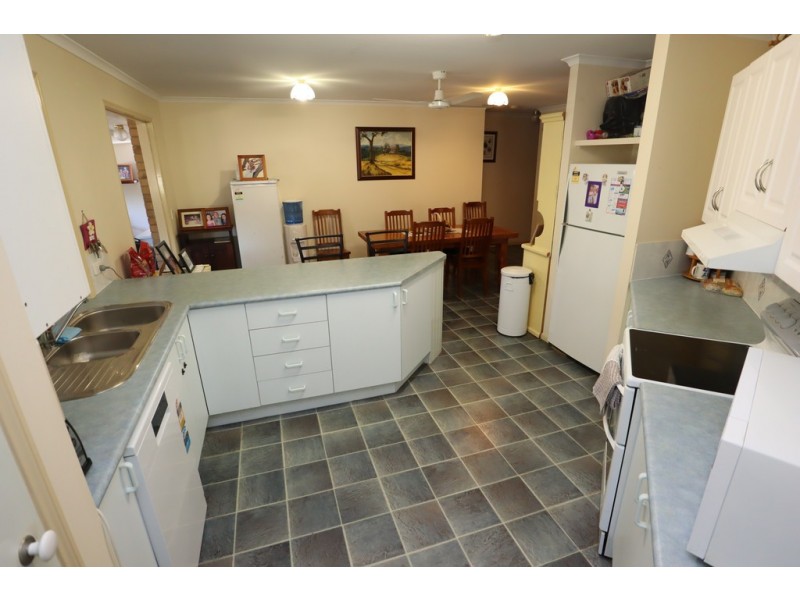 20 Brown Court, Laidley Heights QLD 4341