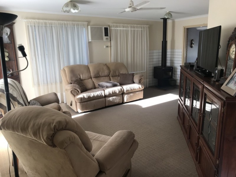 20 Brown Court, Laidley Heights QLD 4341