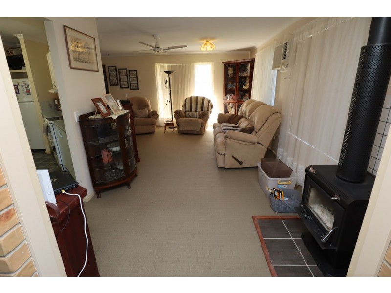 20 Brown Court, Laidley Heights QLD 4341