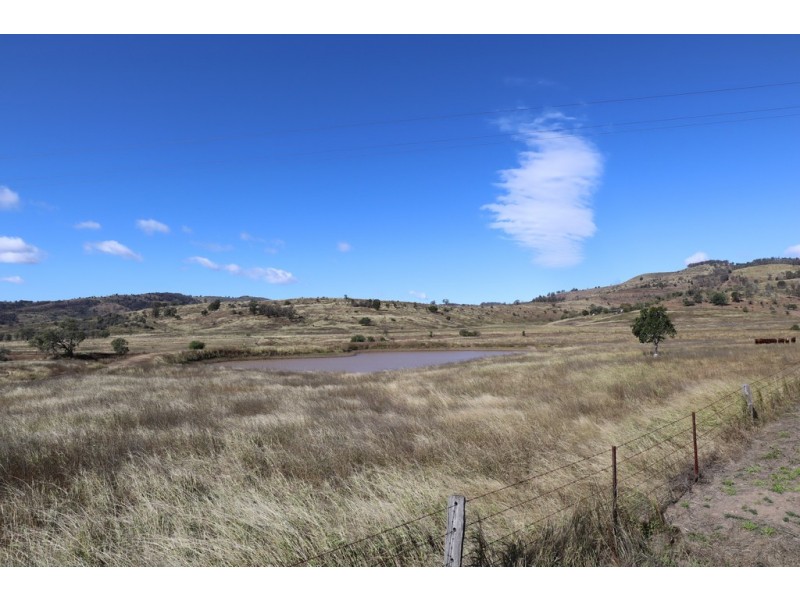 19 Jims Road, Blenheim QLD 4341