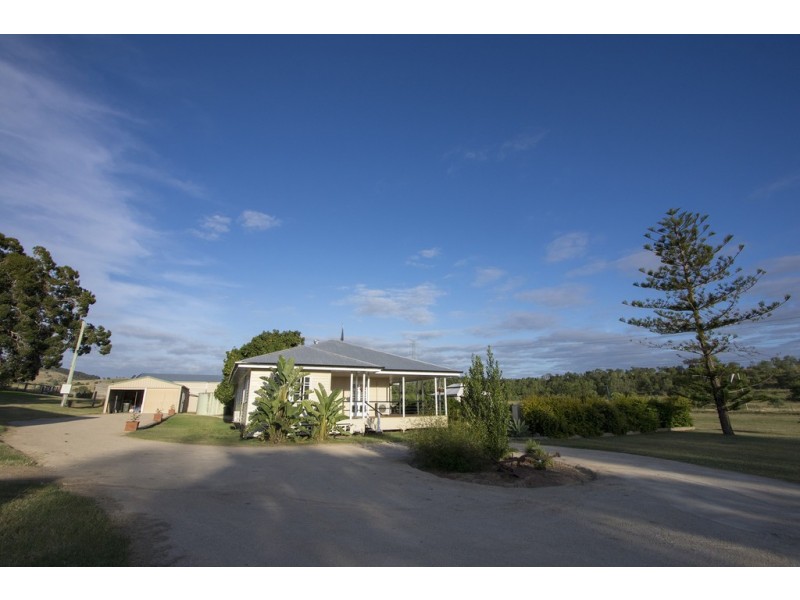 4 Allan Road, Blenheim QLD 4341