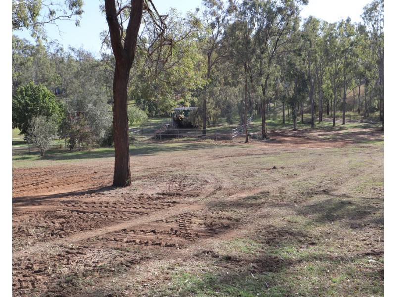 19 Plover Ct, Laidley Heights QLD 4341