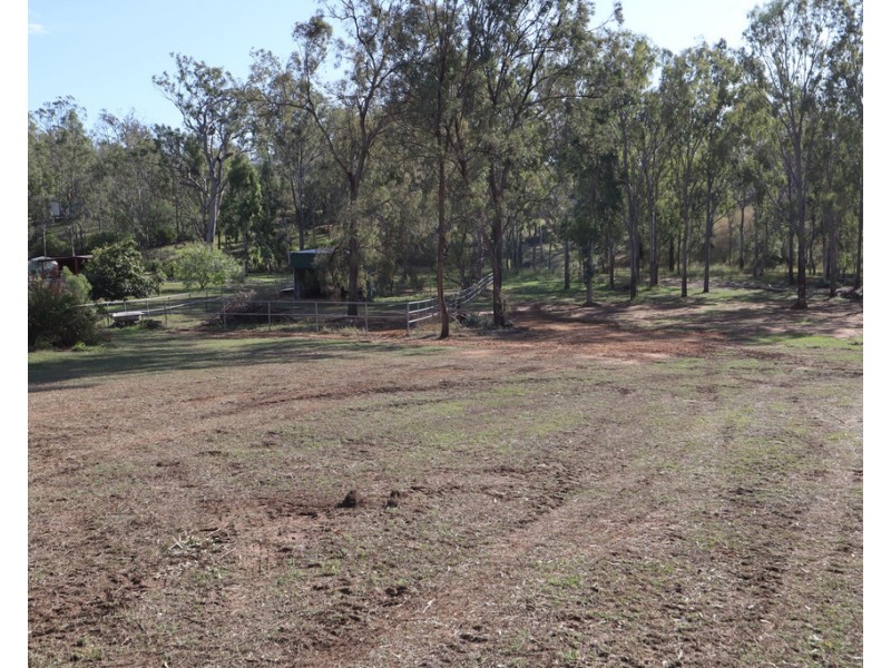 19 Plover Ct, Laidley Heights QLD 4341