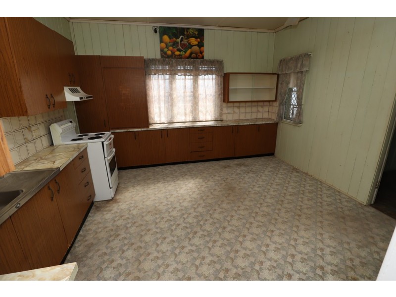 1228 Woodlands Road, Glen Cairn QLD 4342