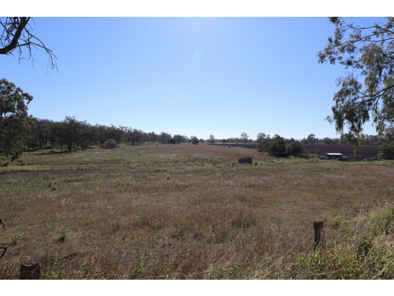1228 Woodlands Road, Glen Cairn QLD 4342