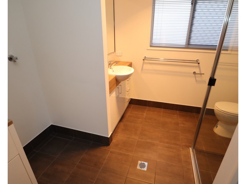 4/32 Herbert St, Laidley QLD 4341