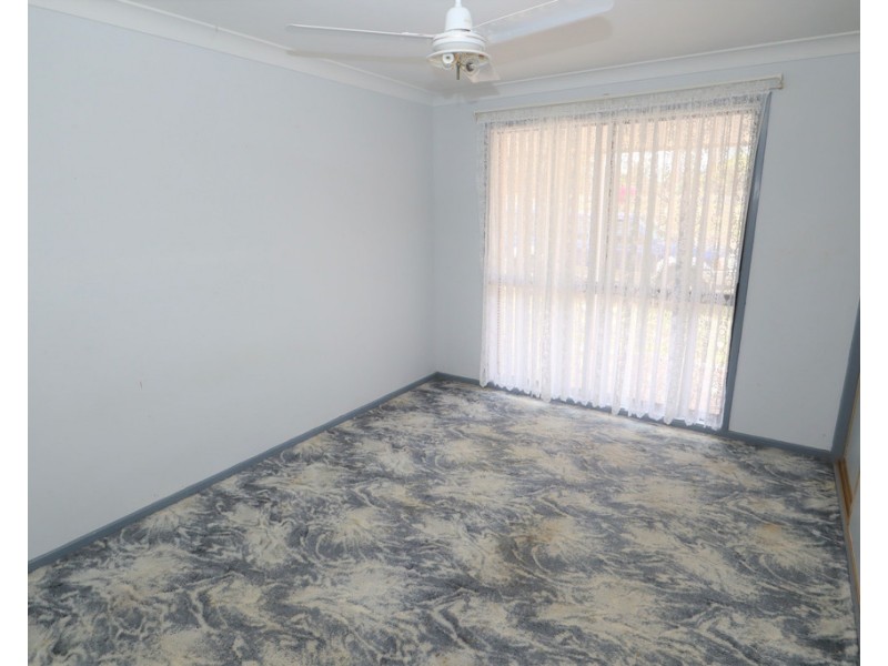 6 Bond Court, Kensington Grove QLD 4341