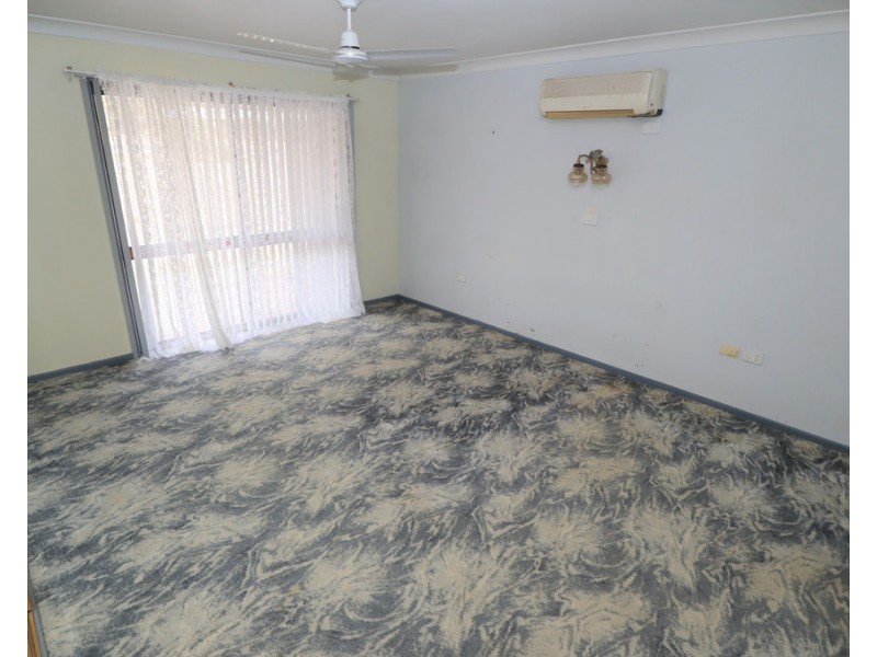 6 Bond Court, Kensington Grove QLD 4341