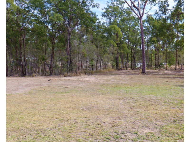 6 Bond Court, Kensington Grove QLD 4341