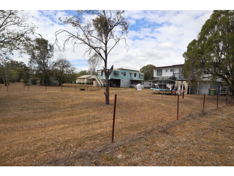 25 Mort Street, Laidley QLD 4341