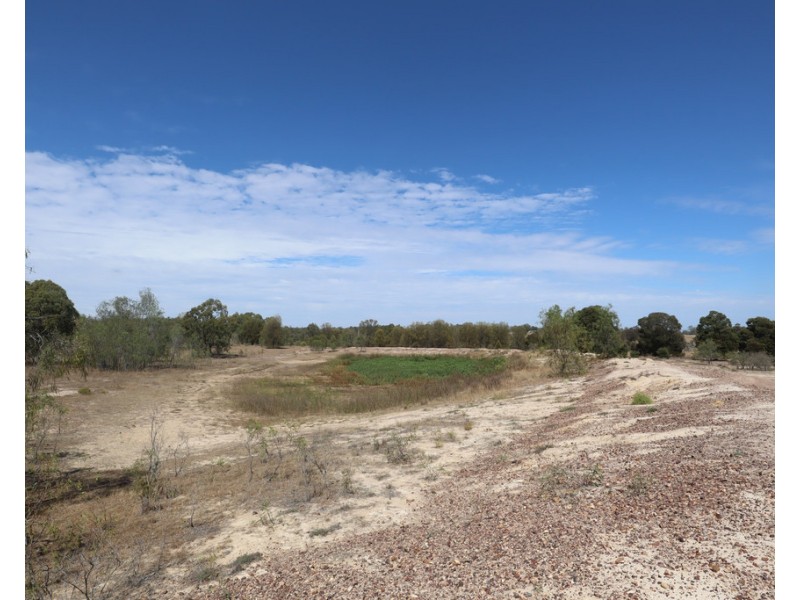 18 Redwood Drive, Brightview QLD 4311