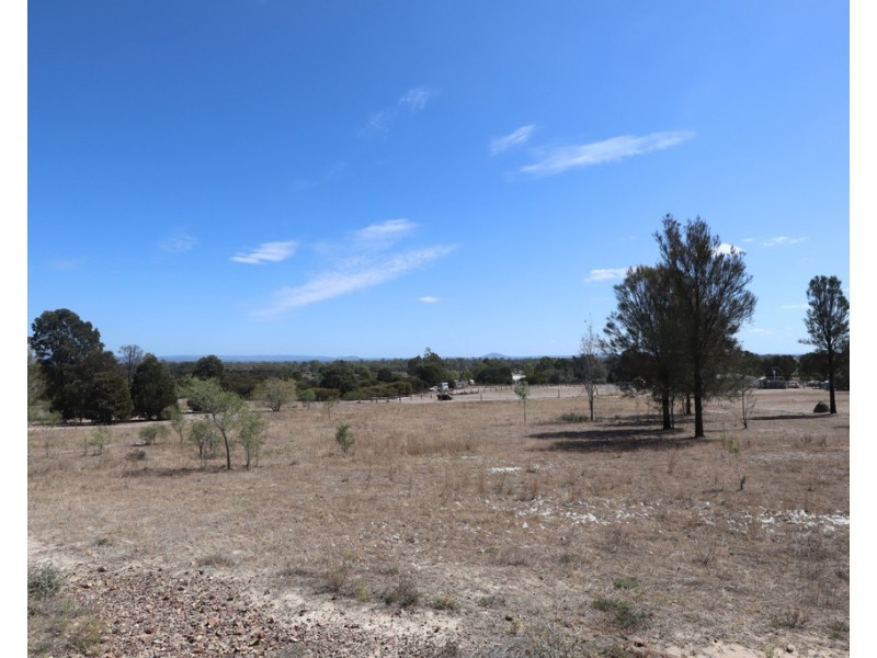 18 Redwood Drive, Brightview QLD 4311