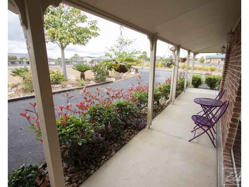 19 Graham Court, Hatton Vale QLD 4341