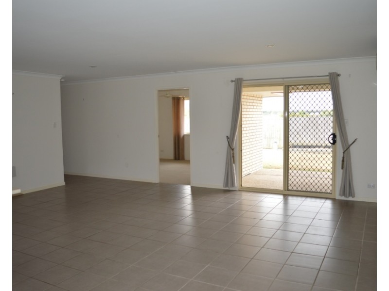 14 Wentworth Court, Laidley North QLD 4341