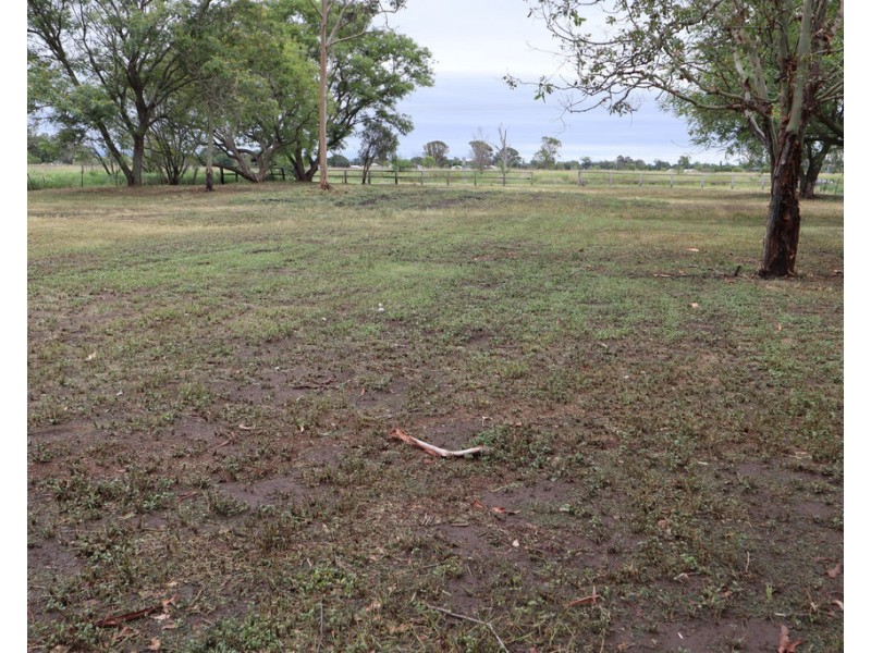 42 Napier Street, Laidley QLD 4341