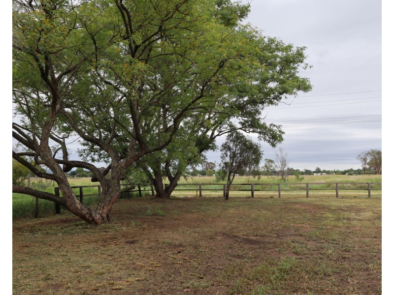 42 Napier Street, Laidley QLD 4341