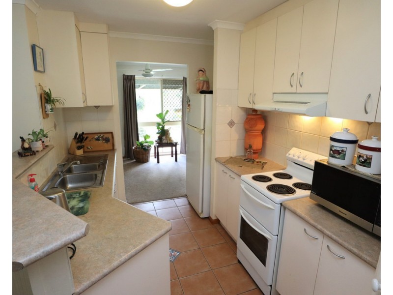 8 Brown Court, Laidley Heights QLD 4341