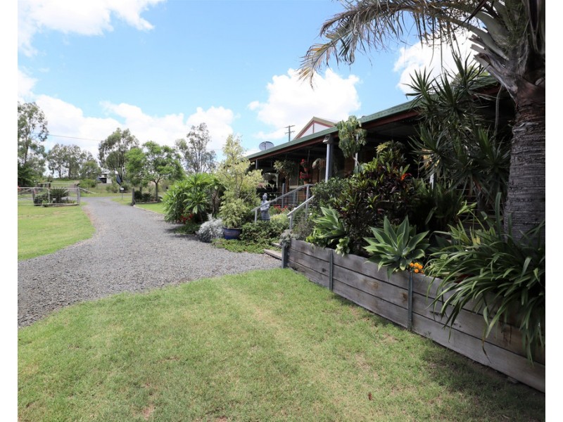 8 Brown Court, Laidley Heights QLD 4341