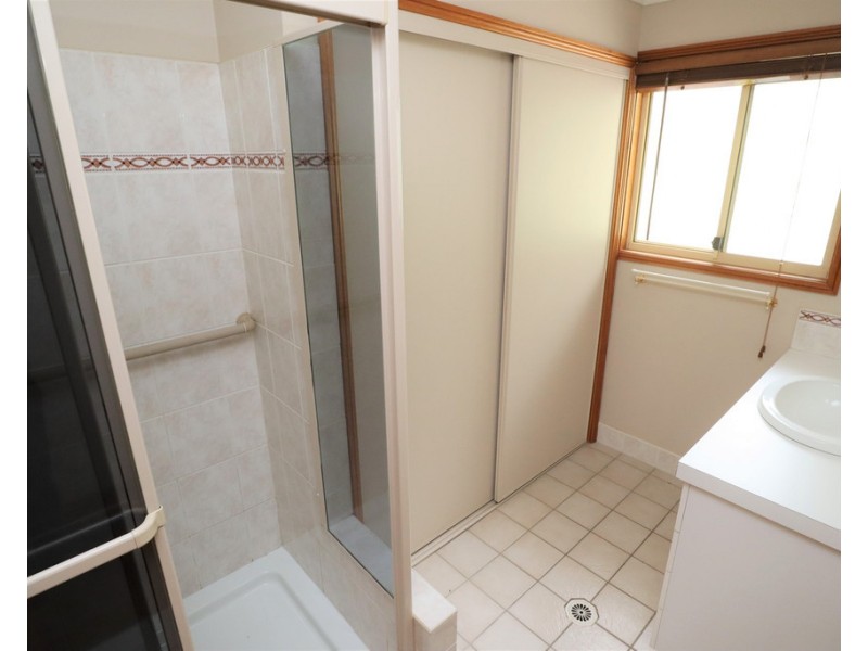 13 Philip Court, Summerholm QLD 4341