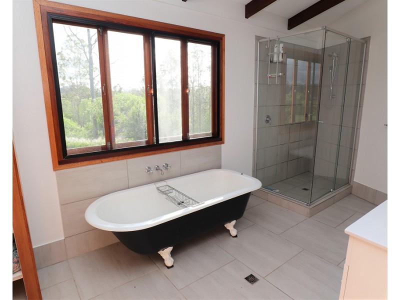 82 Summerholm Road, Summerholm QLD 4341