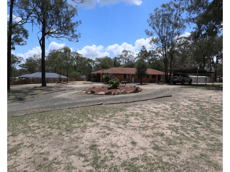 2 Australia II Drive, Kensington Grove QLD 4341
