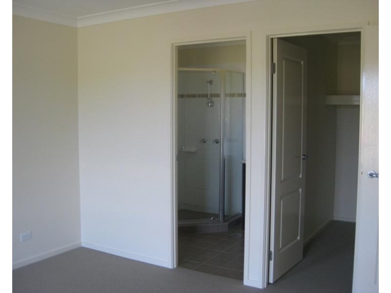 17 Ash Avenue, Laidley QLD 4341