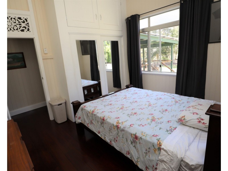 2 Sandpiper Drive, Regency Downs QLD 4341