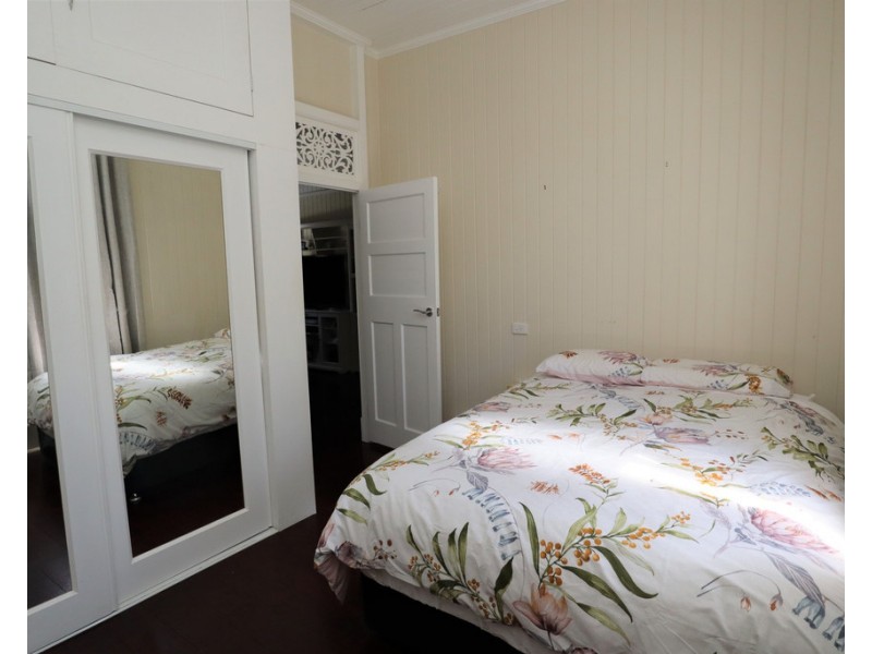 2 Sandpiper Drive, Regency Downs QLD 4341