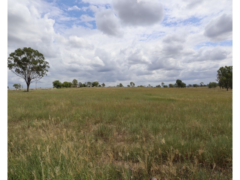 279 Kuss Road, Calvert QLD 4340