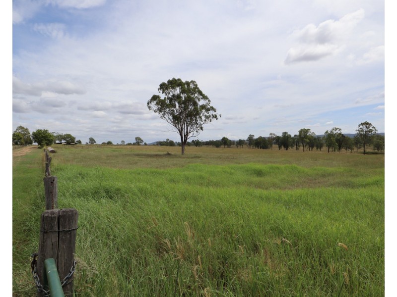 279 Kuss Road, Calvert QLD 4340