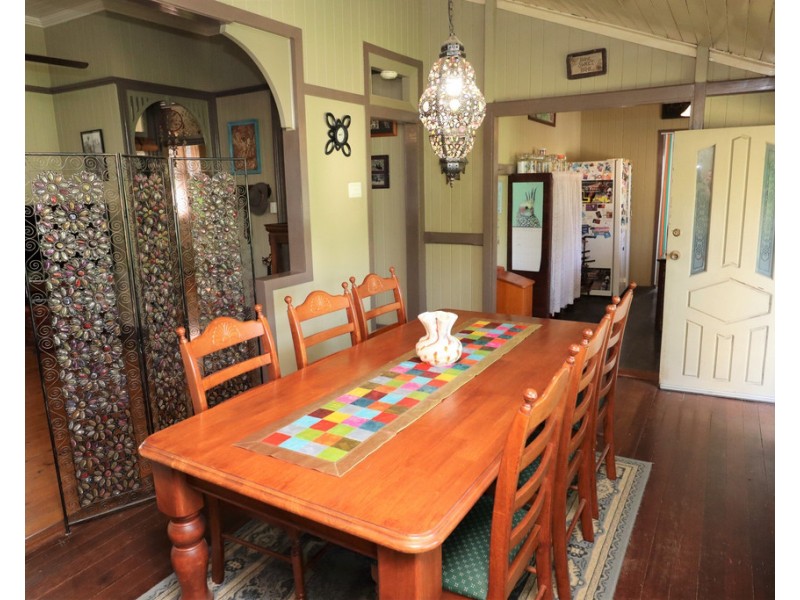 1 Dan Road, Hatton Vale QLD 4341