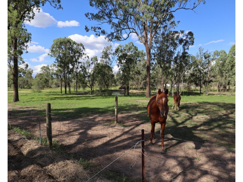 1 Dan Road, Hatton Vale QLD 4341