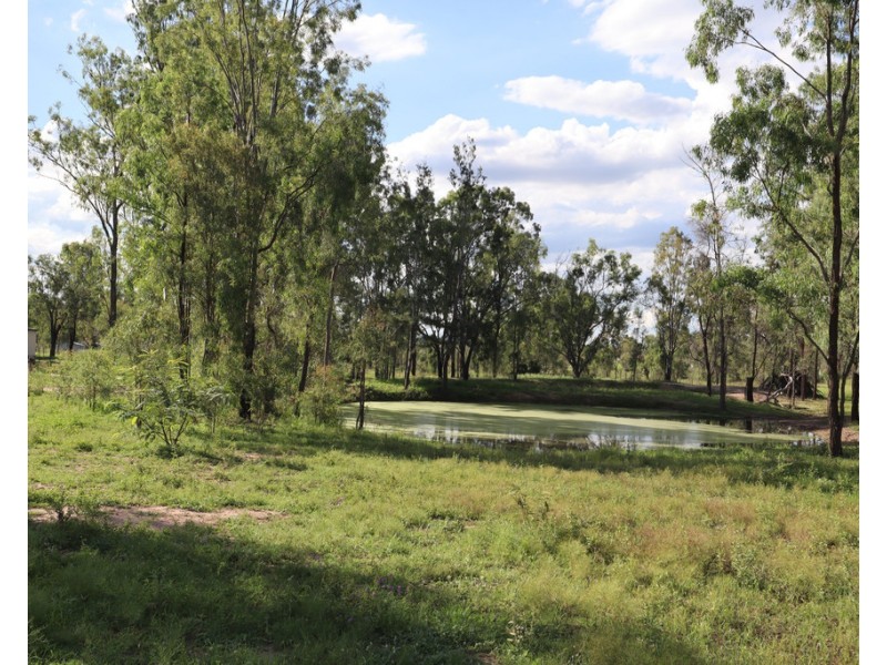 1 Dan Road, Hatton Vale QLD 4341